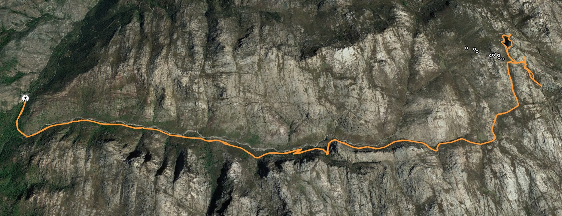 240840253_1931636157000060_321851533457386057_n Abrigos dos Pastores - Serra de Soajo!