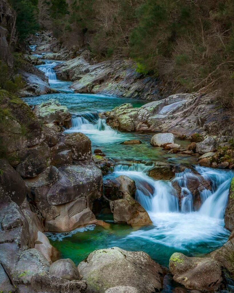 606512303_1328036546017414_5969709352568898193_n-819x1024 Soajo – Paraiso Natural